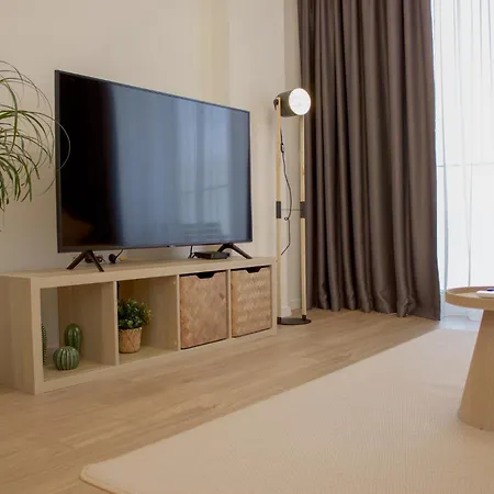 Fresh & Parking Apartment Bratislava