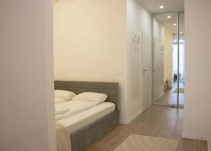 Fresh & Parking * Μπρατισλάβα